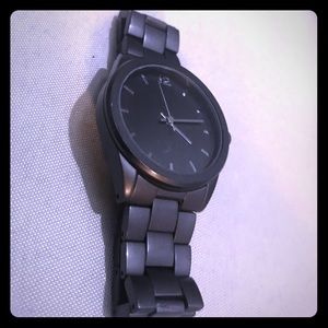 Watch black